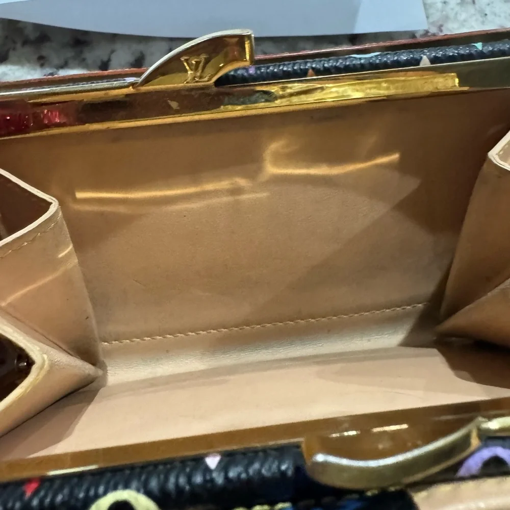 Louis Vuitton Murakami Multicolor kiss lock With COA